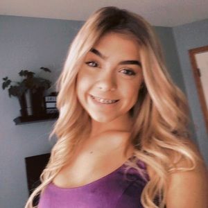 Meet your Posher, Justine